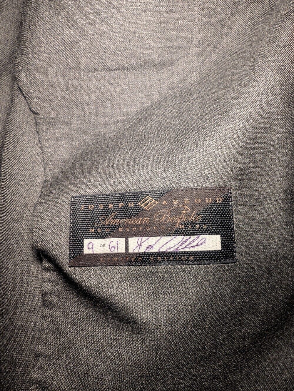 Joseph Abboud Bespoke Cashmere Blazer - Picture 3 of 6